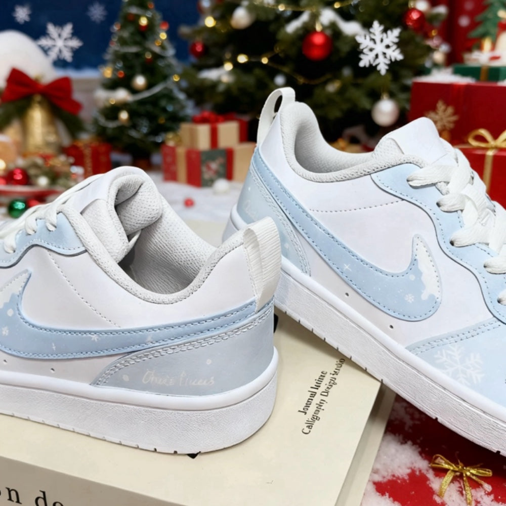 Nike Court Borough Snowflake