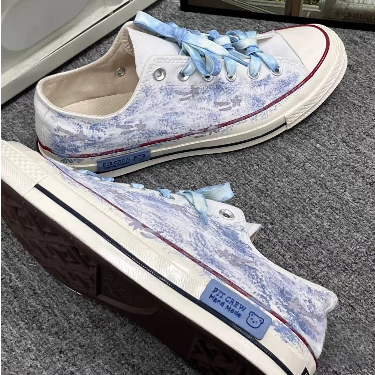 Converse Thousand Flowers