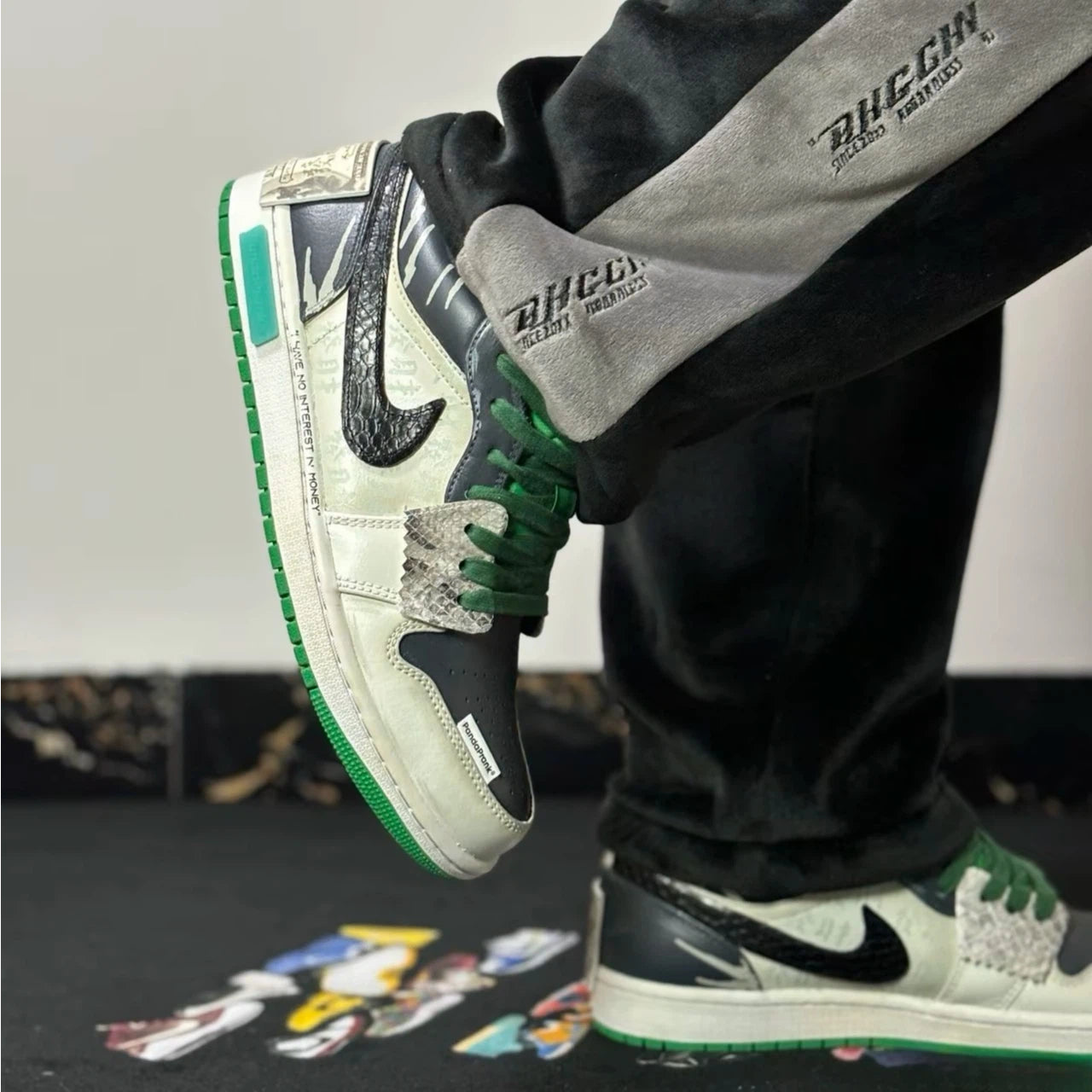 Air Jordan Dragon Claw Fortune