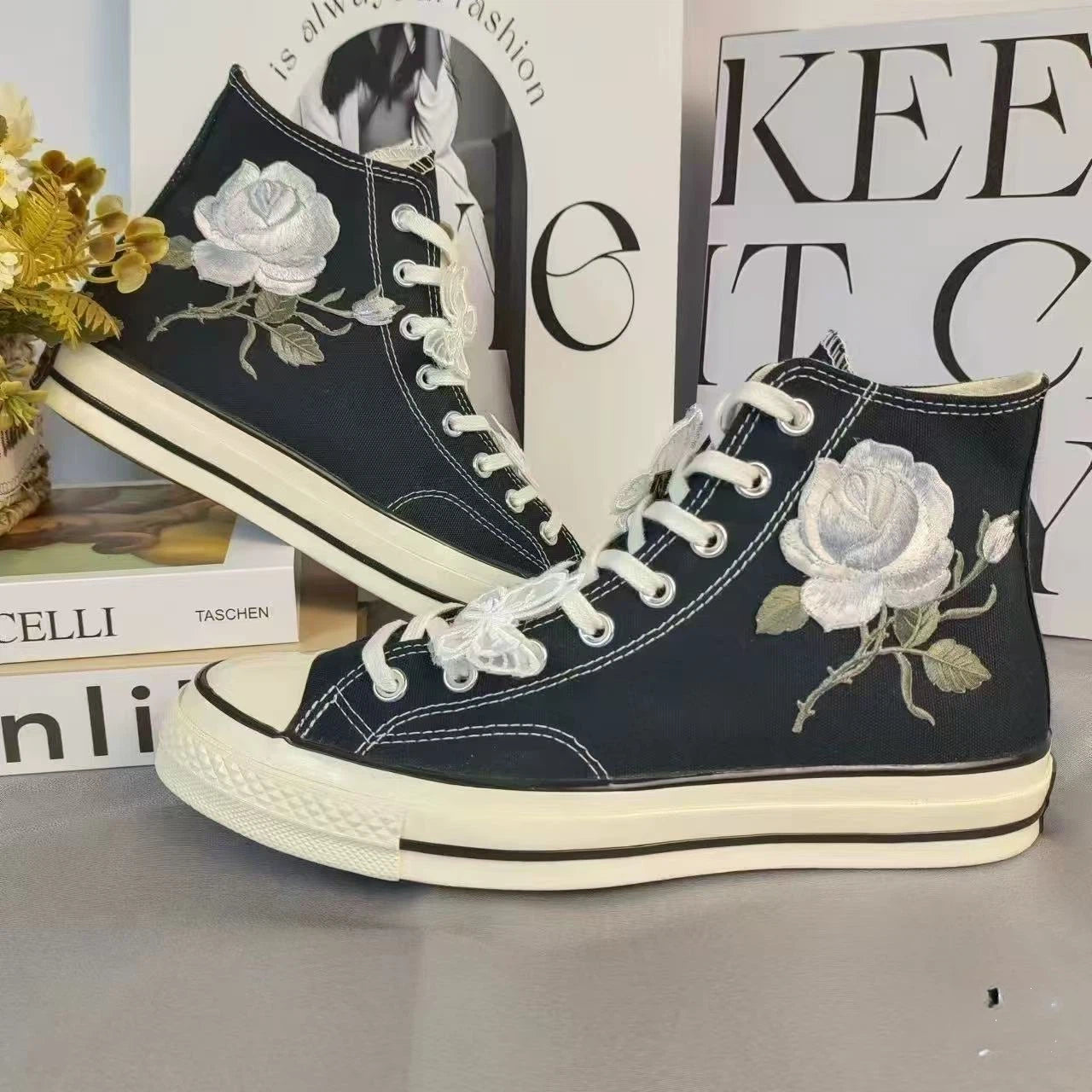 Converse Midnight Rose