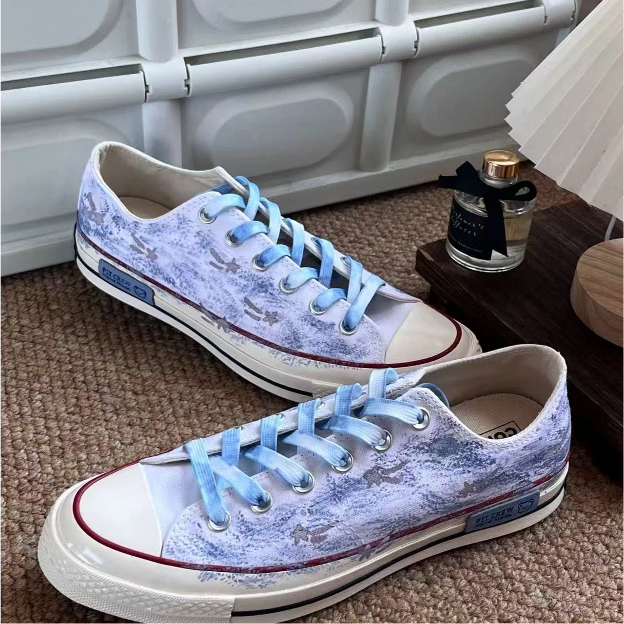 Converse Thousand Flowers