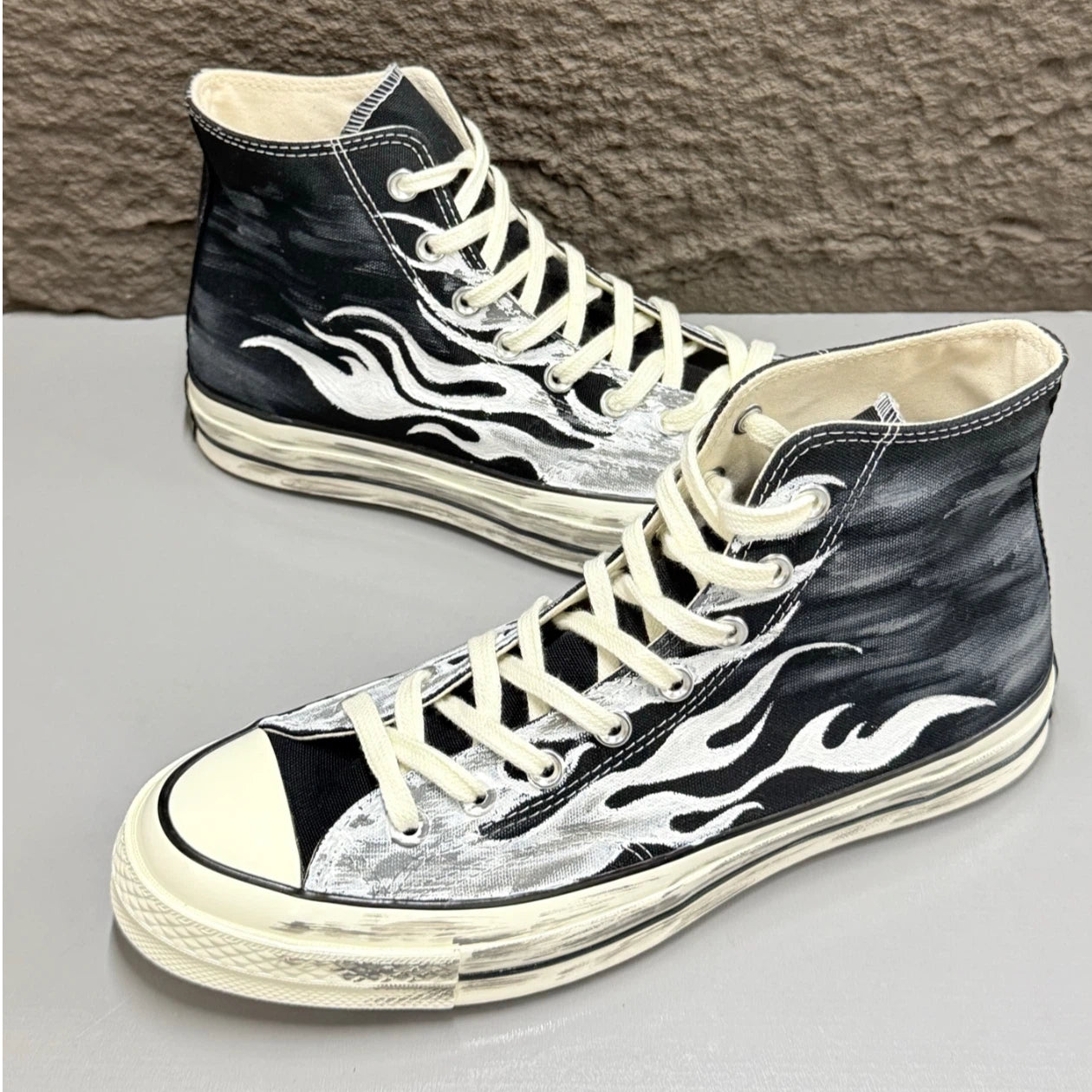 Converse Flame