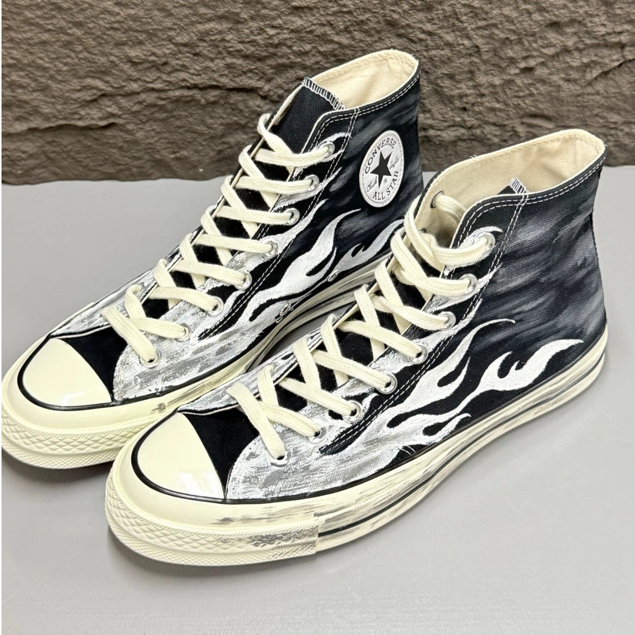 Converse Flame