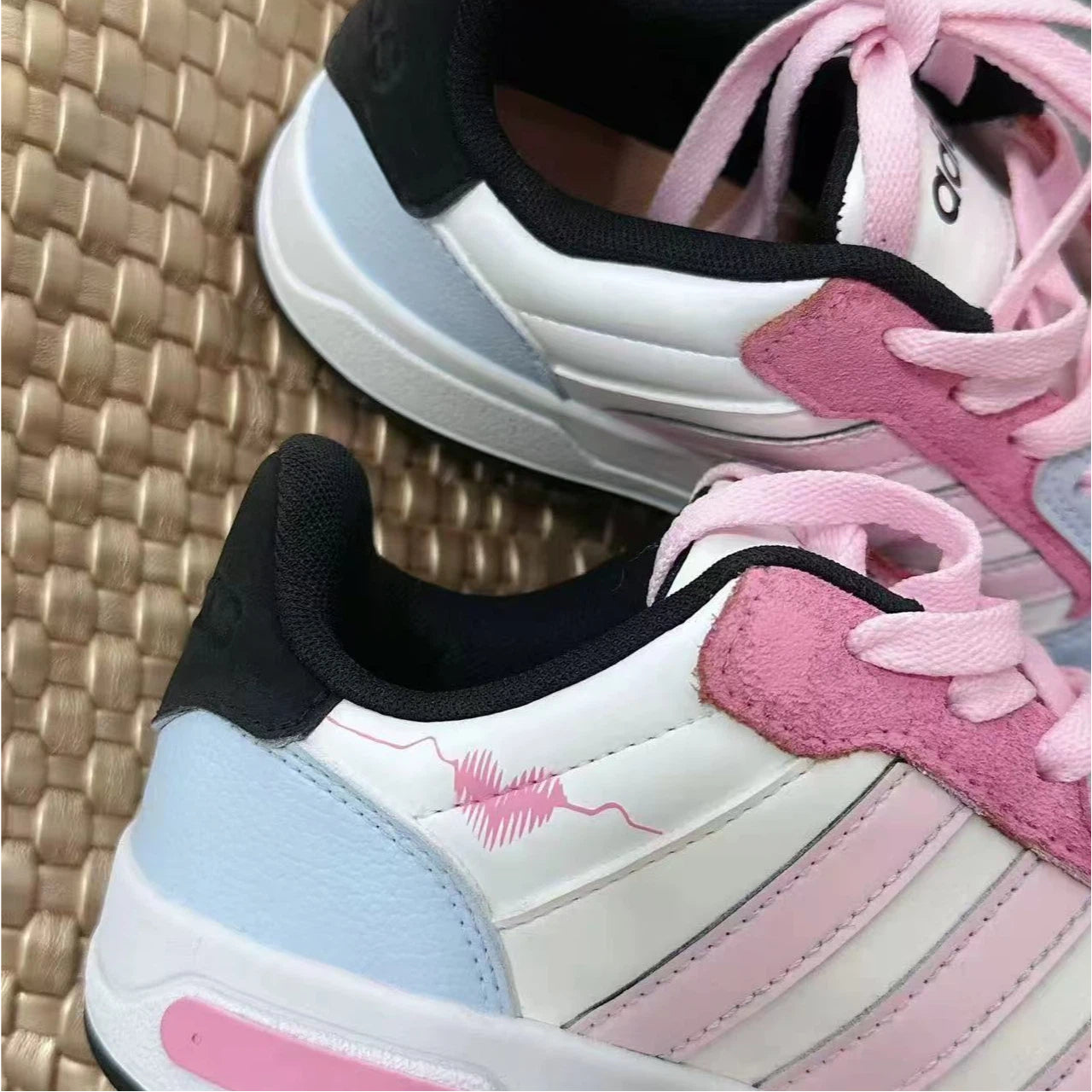 adidas neo Entrap in Sweet Berry Colorway