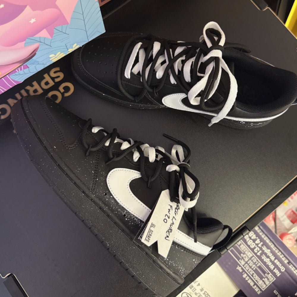 Nike Court Borough Snowflakes Fall