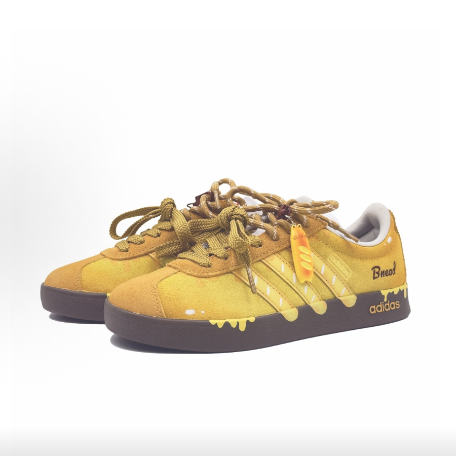 Adidas Cream Baguette