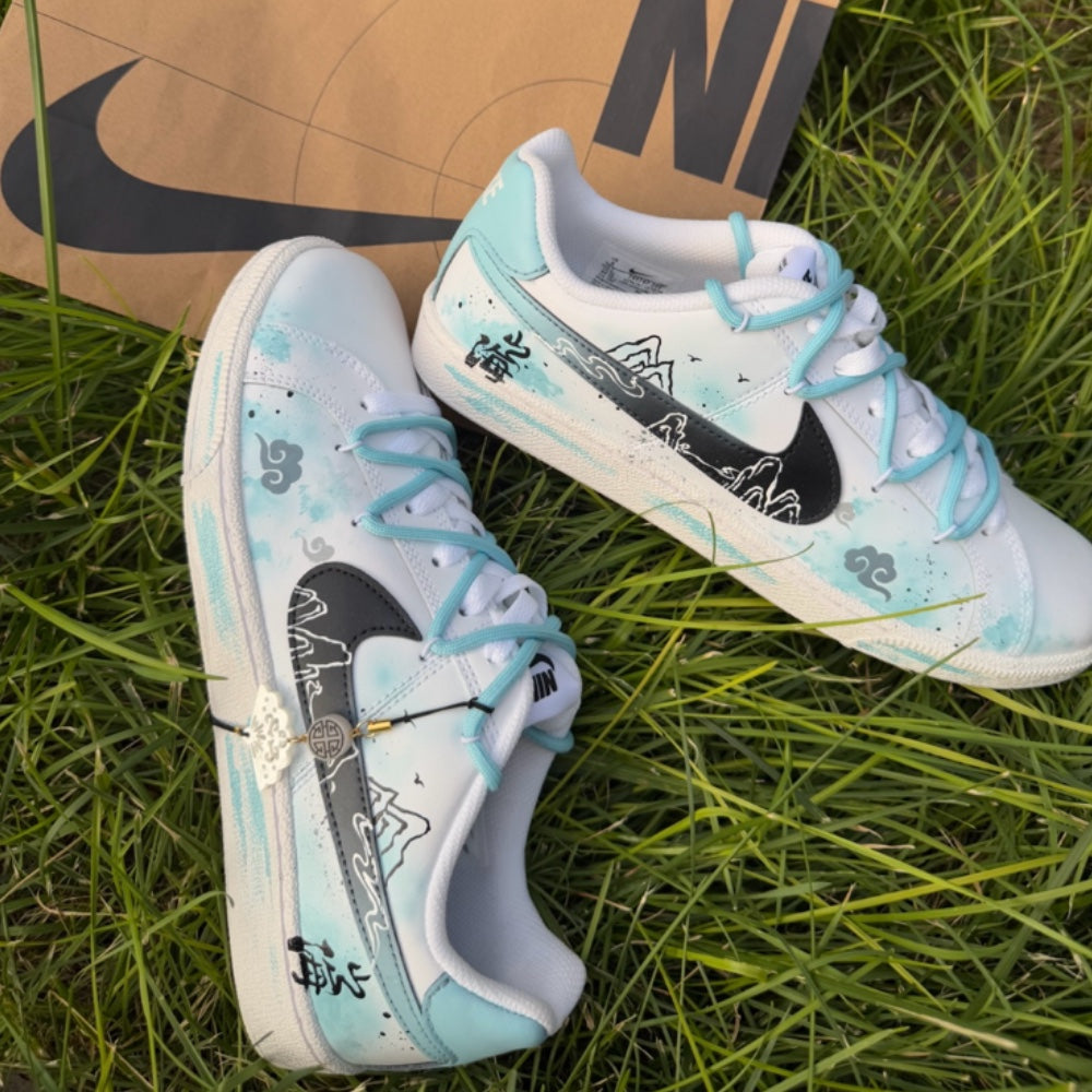 Nike Court Royale Mountain peak