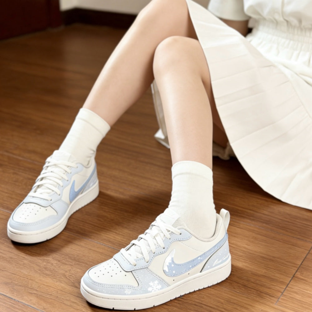 Nike Court Borough Snowflake