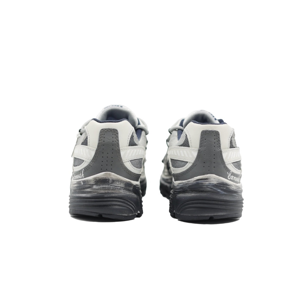 Nike Initiator Desolation