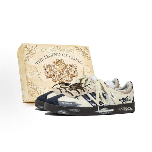 Adidas Star Traveler