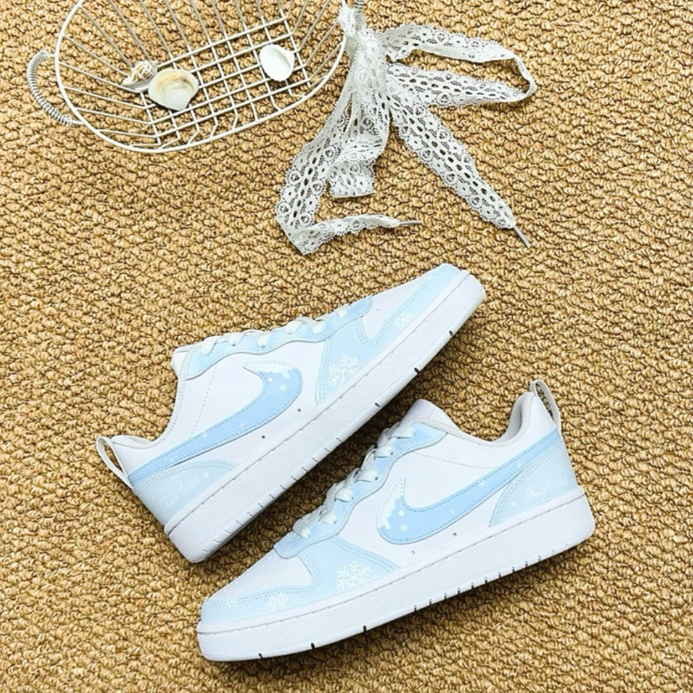 Nike Court Borough Snowflake