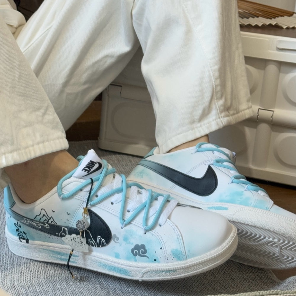 Nike Court Royale Mountain peak