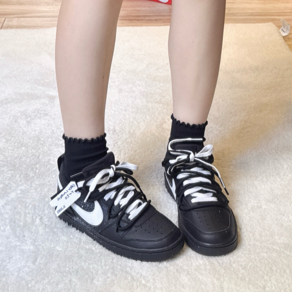 Nike Court Borough Snowflakes Fall