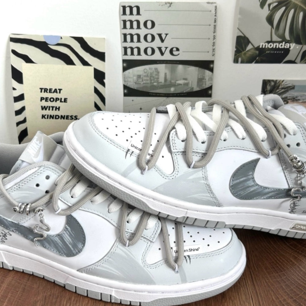 Nike Dunk Silver Snake Dancing Wildly