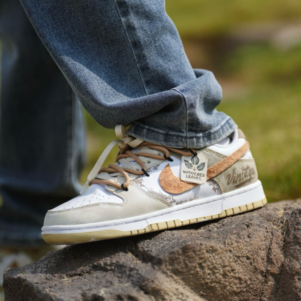 Nike Dunk Withered Leaves