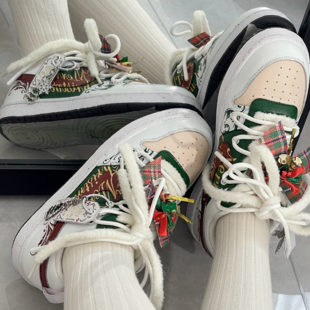 Nike Court Borough Christmas Star