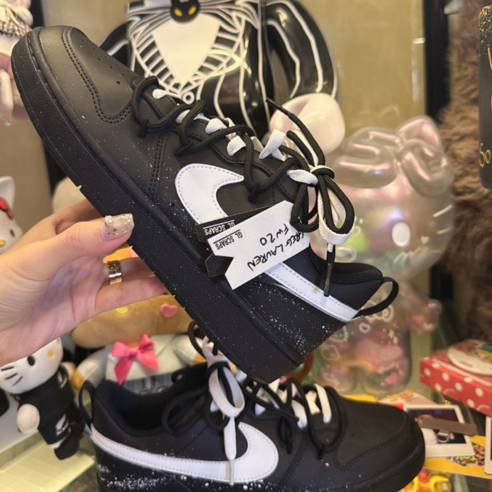 Nike Court Borough Snowflakes Fall